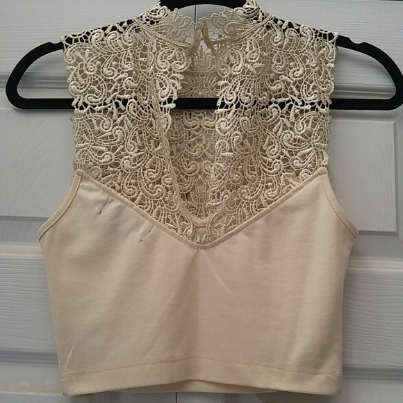 Urban Outfitters Lace High Neck Crop Top - Picture 5 of 9